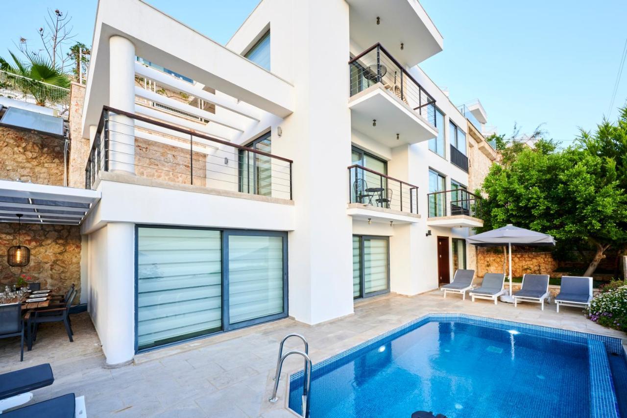 Luxus Villa Skyla Mit 5 Schlafzimmern & Meer-Blick كاس المظهر الخارجي الصورة