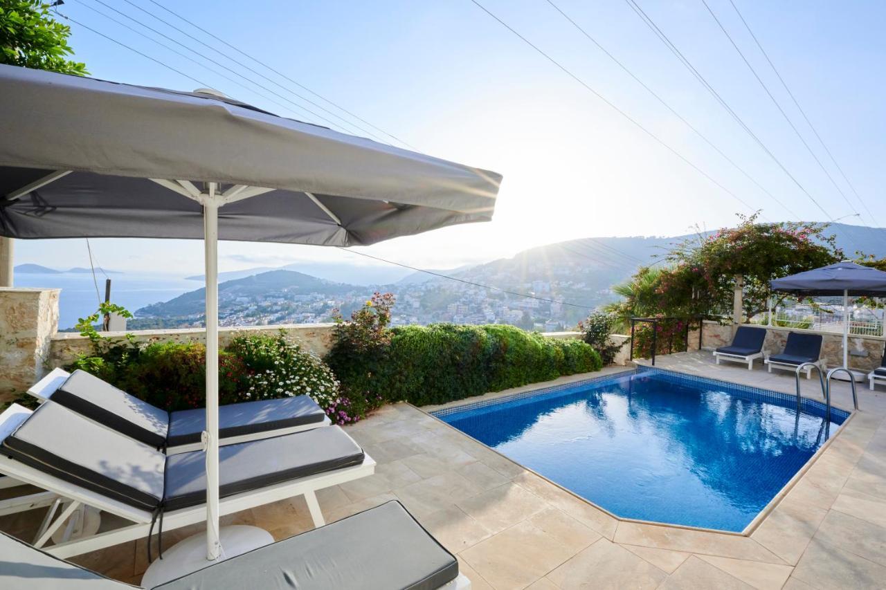 Luxus Villa Skyla Mit 5 Schlafzimmern & Meer-Blick كاس المظهر الخارجي الصورة