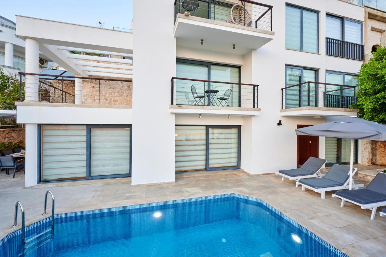 Luxus Villa Skyla Mit 5 Schlafzimmern & Meer-Blick كاس المظهر الخارجي الصورة