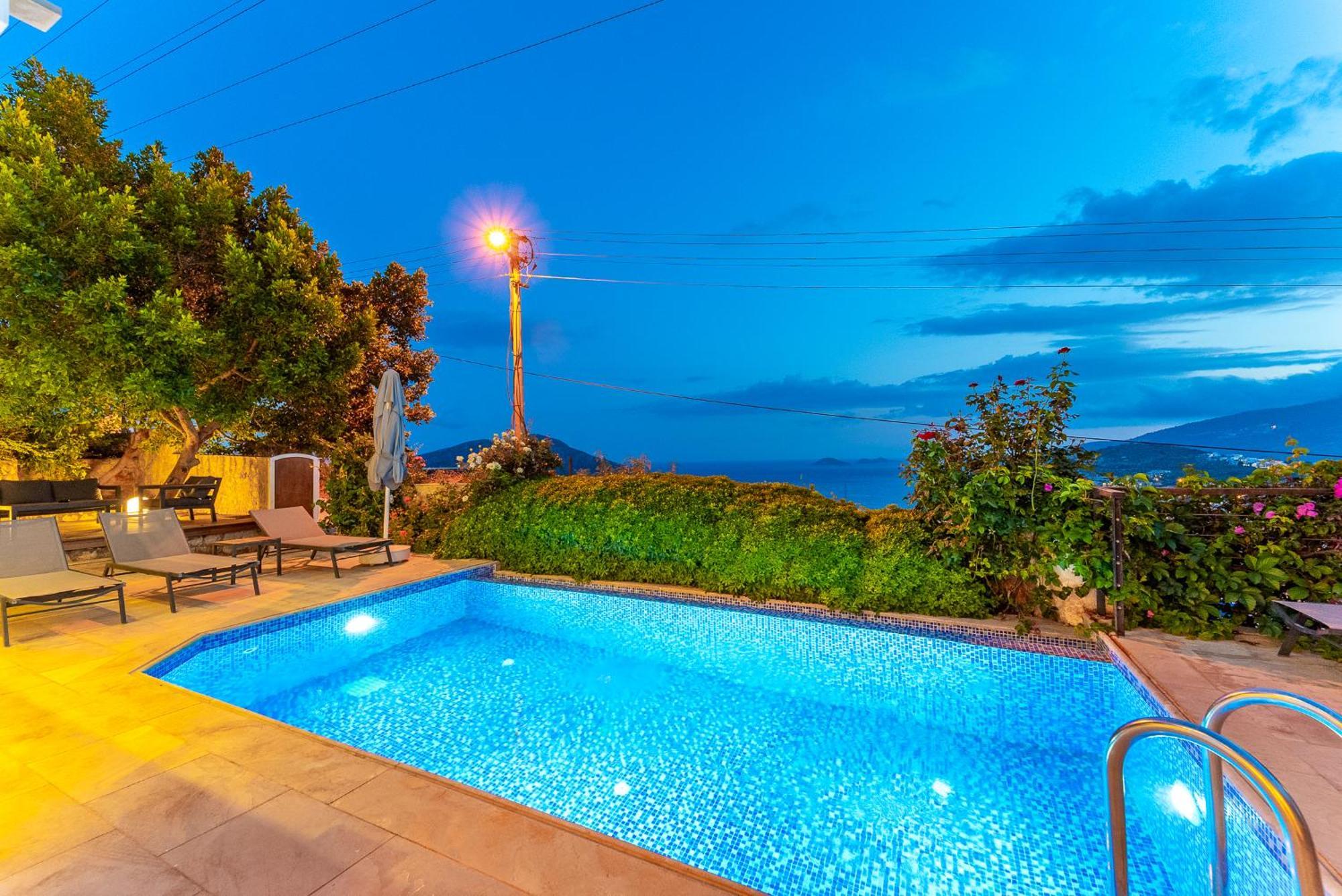 Luxus Villa Skyla Mit 5 Schlafzimmern & Meer-Blick كاس المظهر الخارجي الصورة