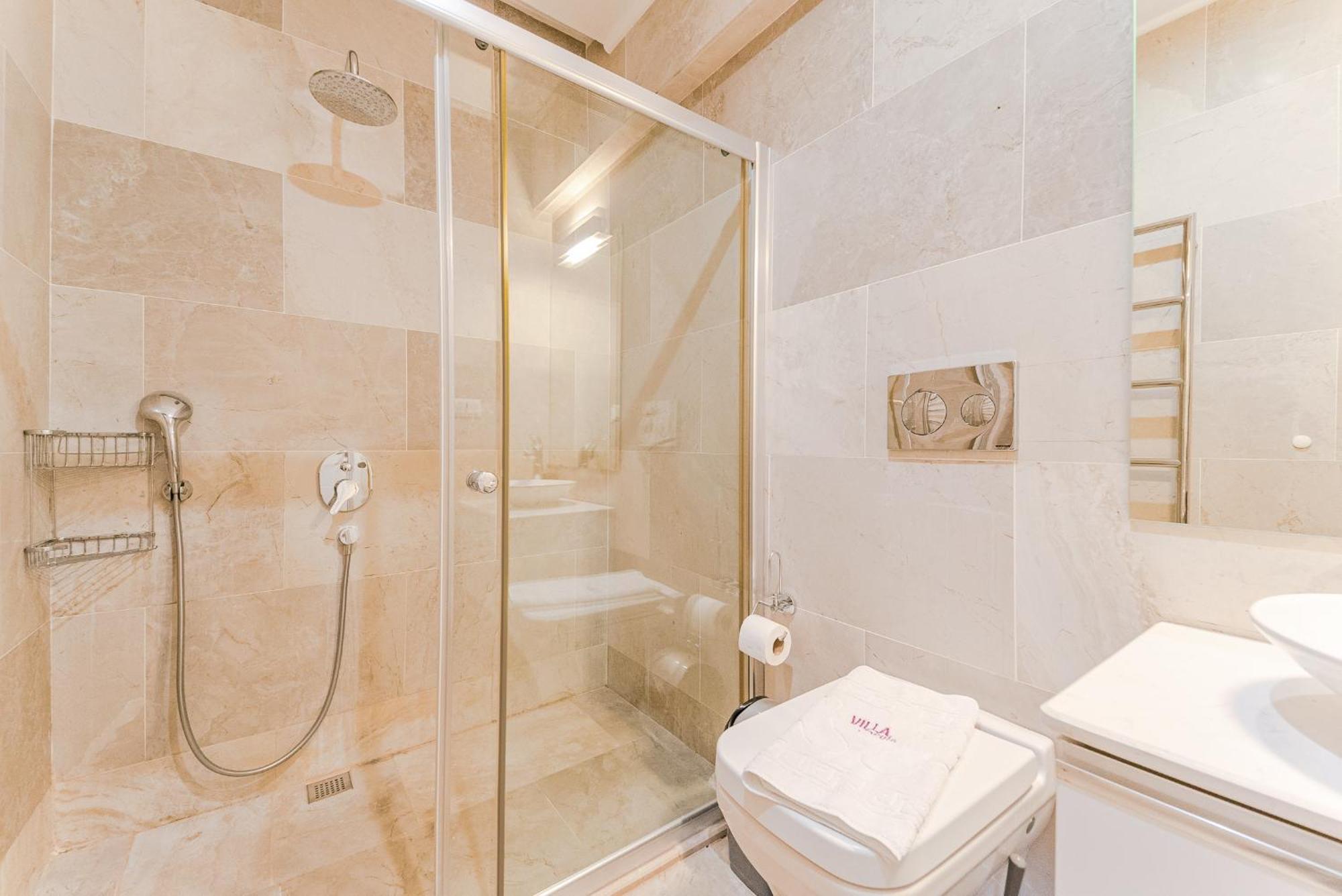 Luxus Villa Skyla Mit 5 Schlafzimmern & Meer-Blick كاس المظهر الخارجي الصورة